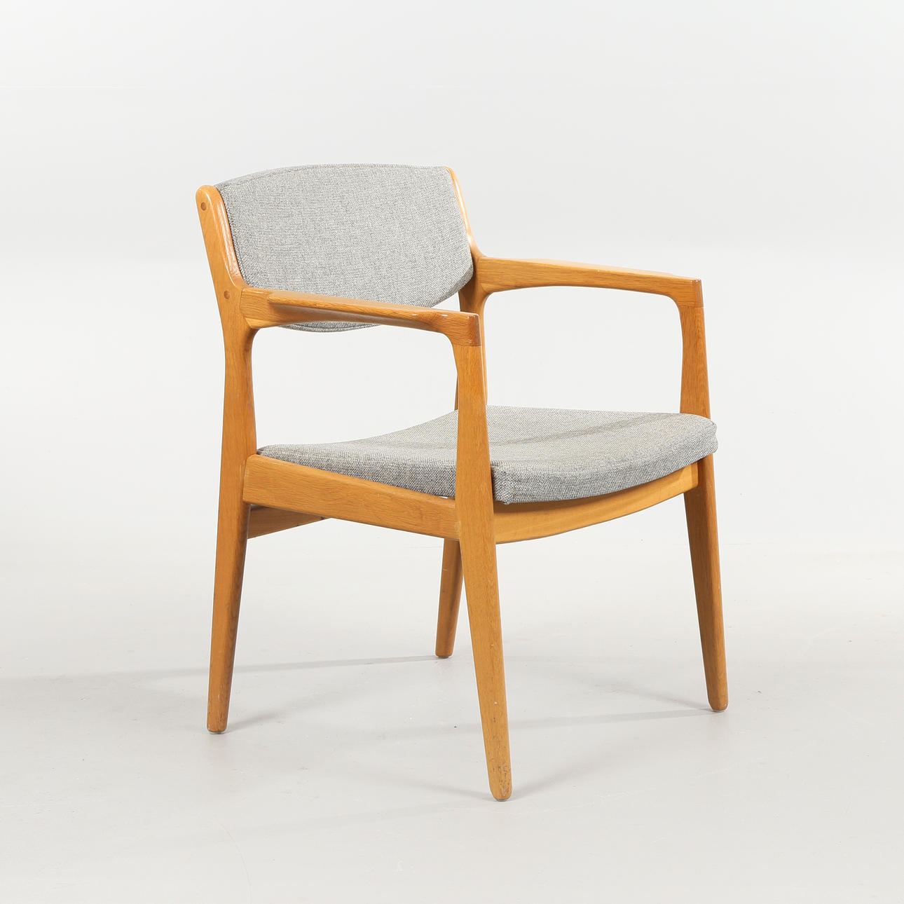 ERIK BUCH. Ørum Møbelfabrik. Armchair in solid oak, 1960s.