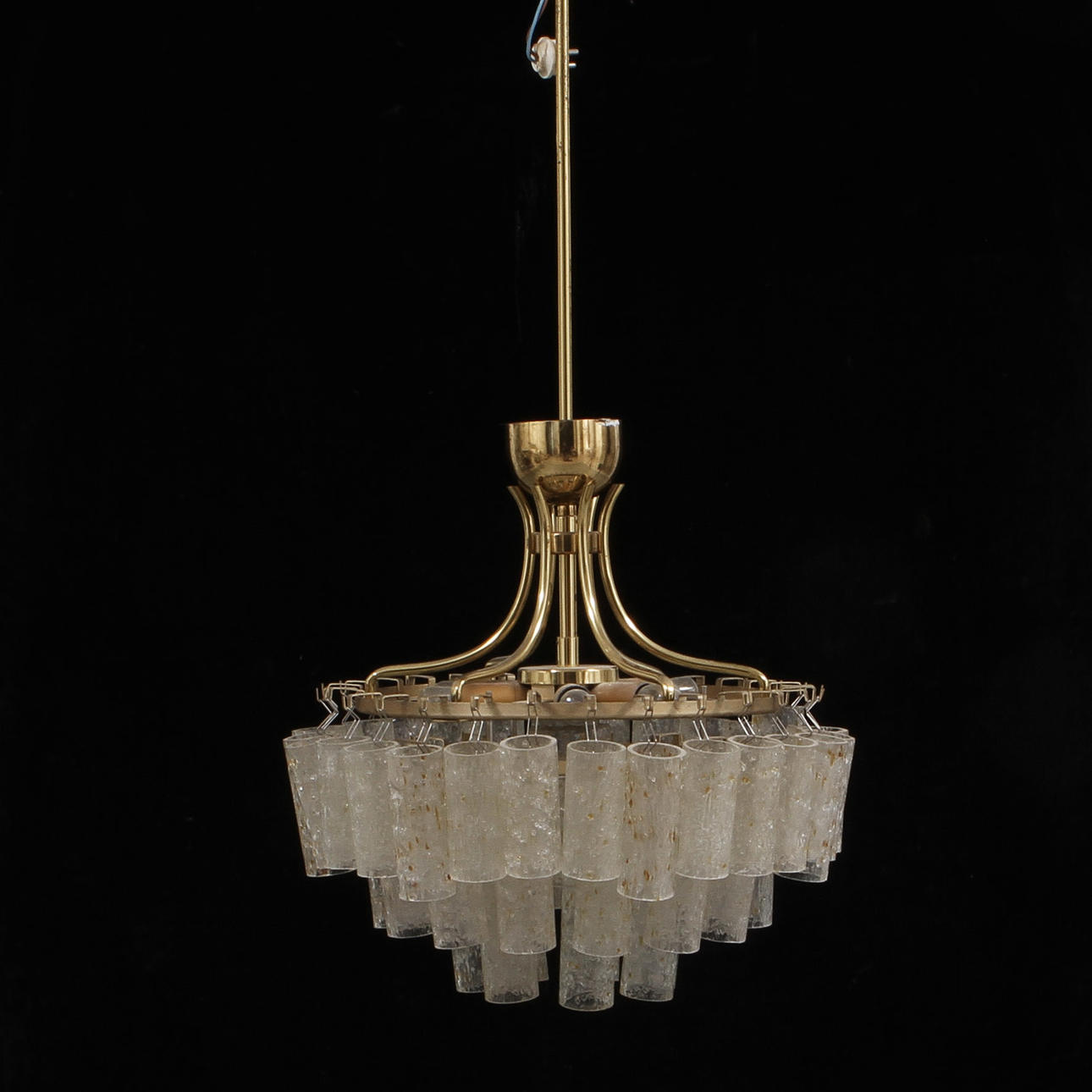 TAKLAMPA, Doria Lichtenweken, Österrike, höjd 80 cm.