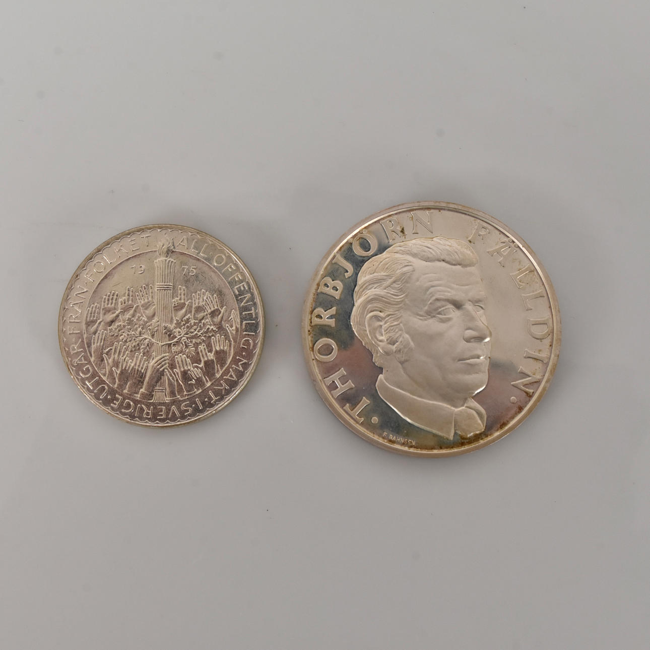 MEDAL AND COIN, sterling silver.