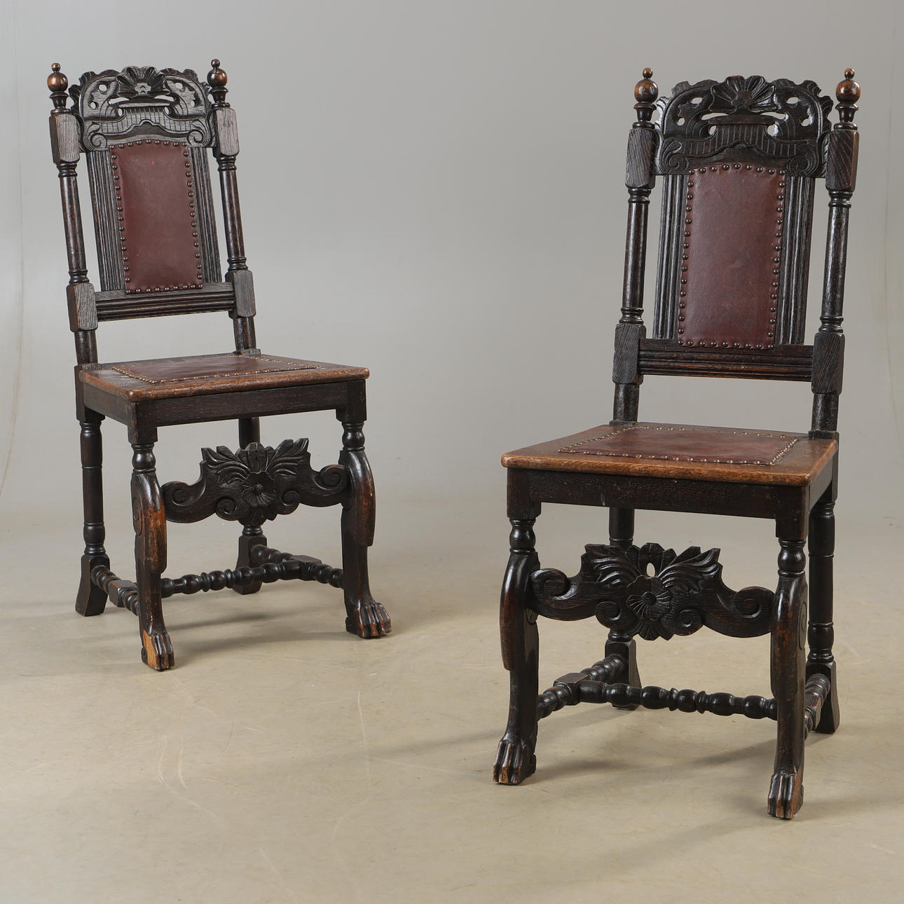 CHAIRS, 1 pair, oak, Baroque style.