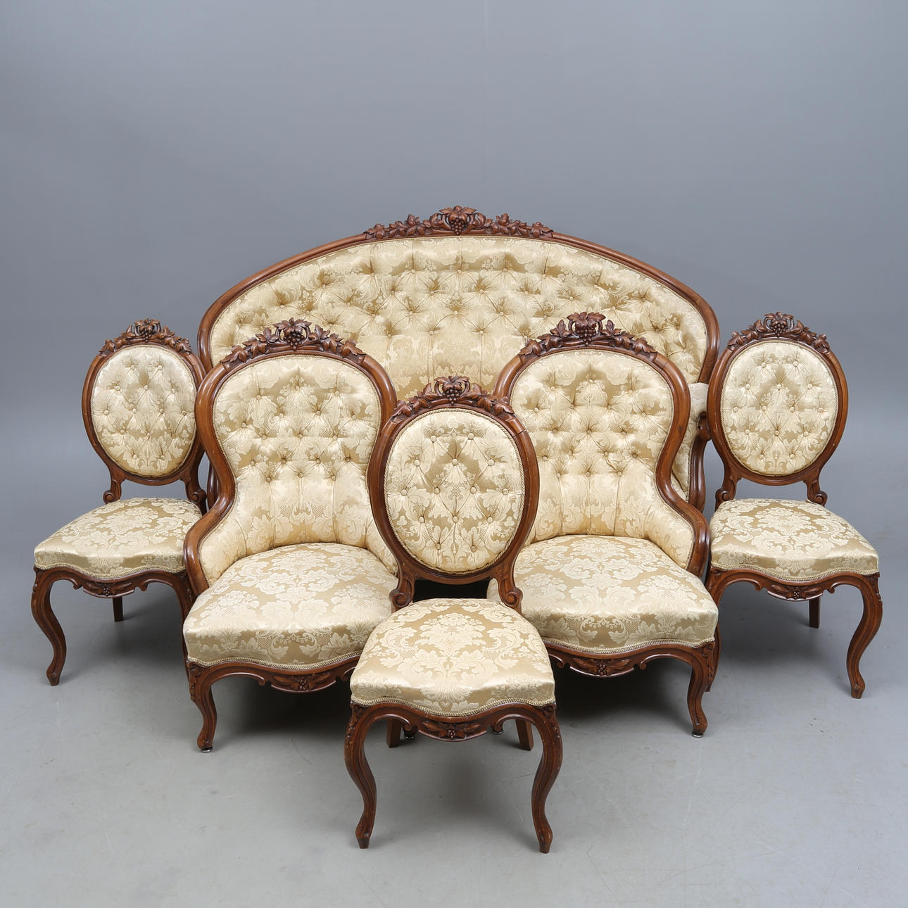 SALONGSGRUPP, 6 delar, nyrokoko, 1800-taletsslut.