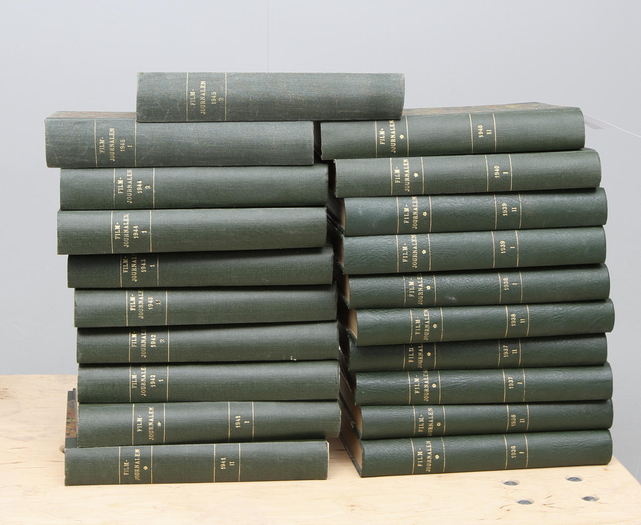 FILMJOURNALEN, 1936-1945.