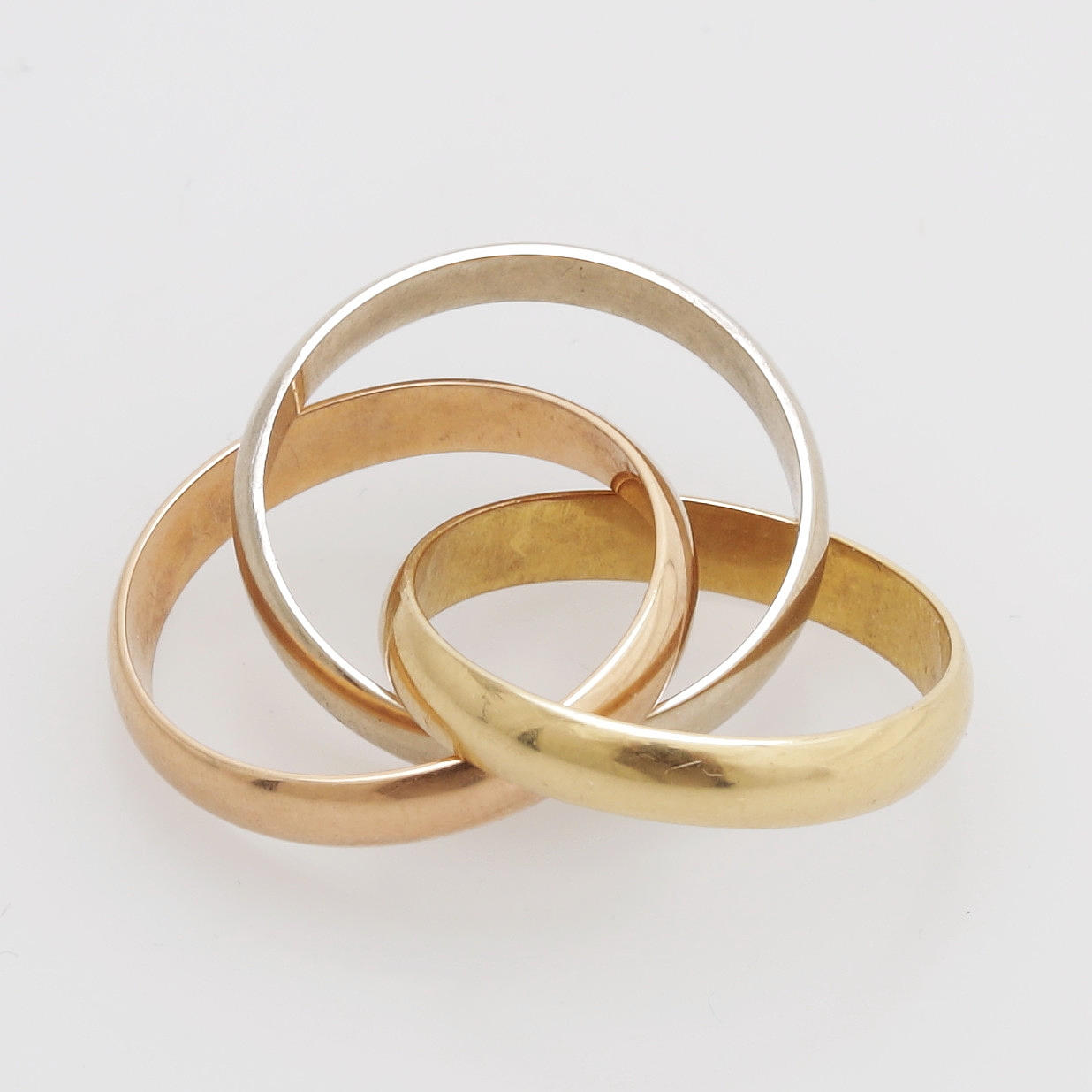 RING, three in one, 18K gold, Cartier Trinity, total weight 8.26 grams.