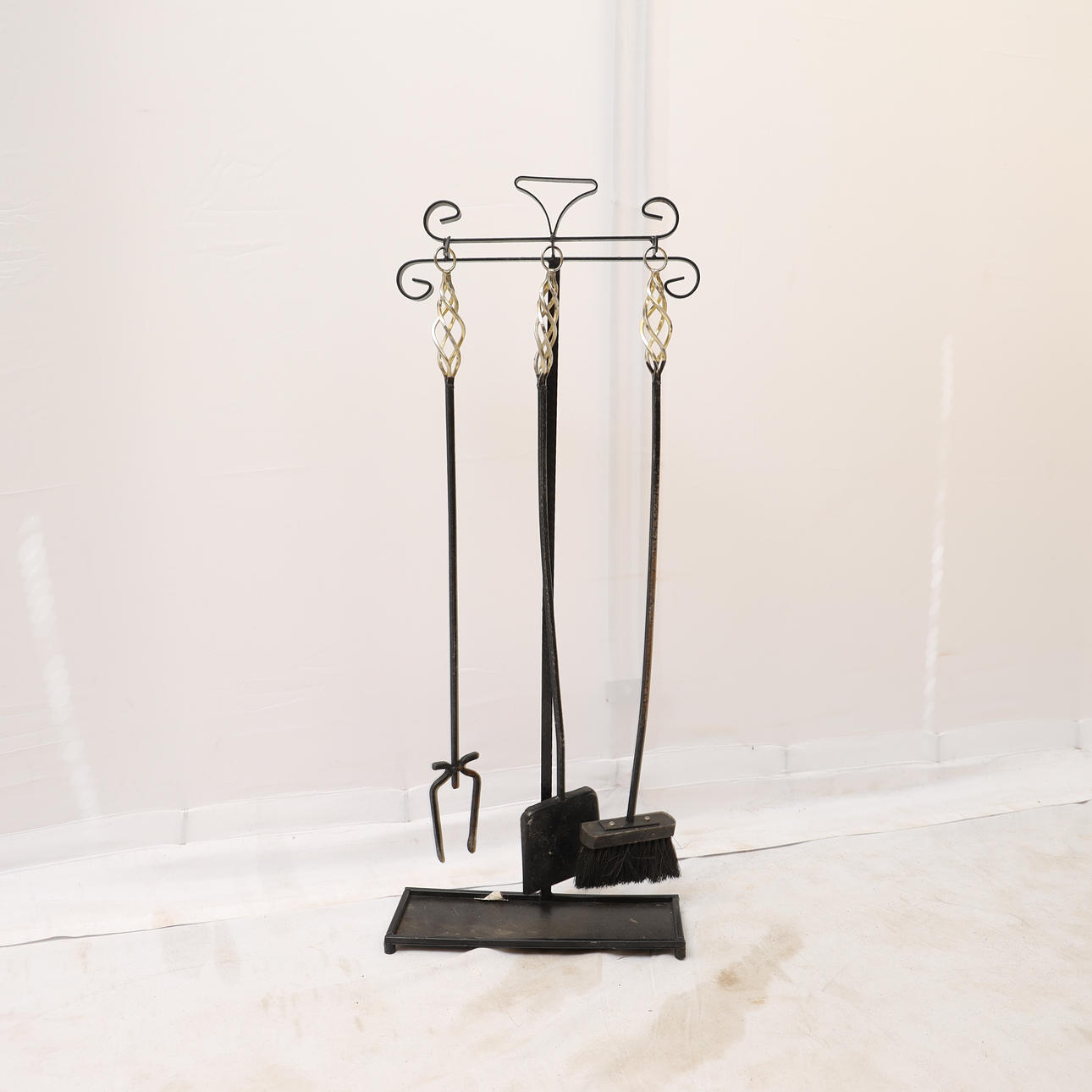FIREPLACE SET, 4 pieces, wrought iron.