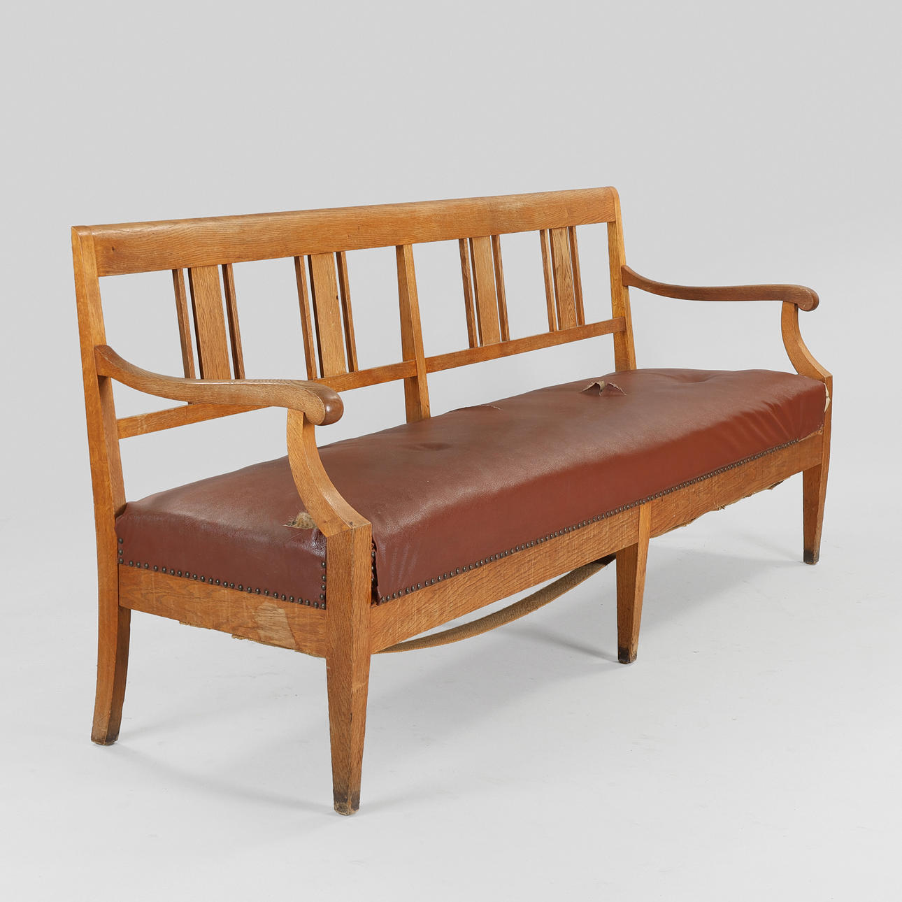 Bench in solid oak, 1st half of the 20th century.