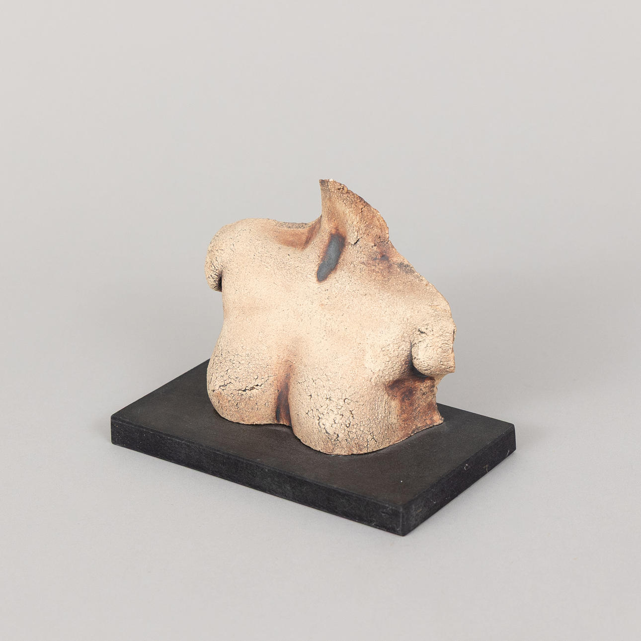 NICLAS ANDREASSON. Torso, ceramics no. 47/60, signed.