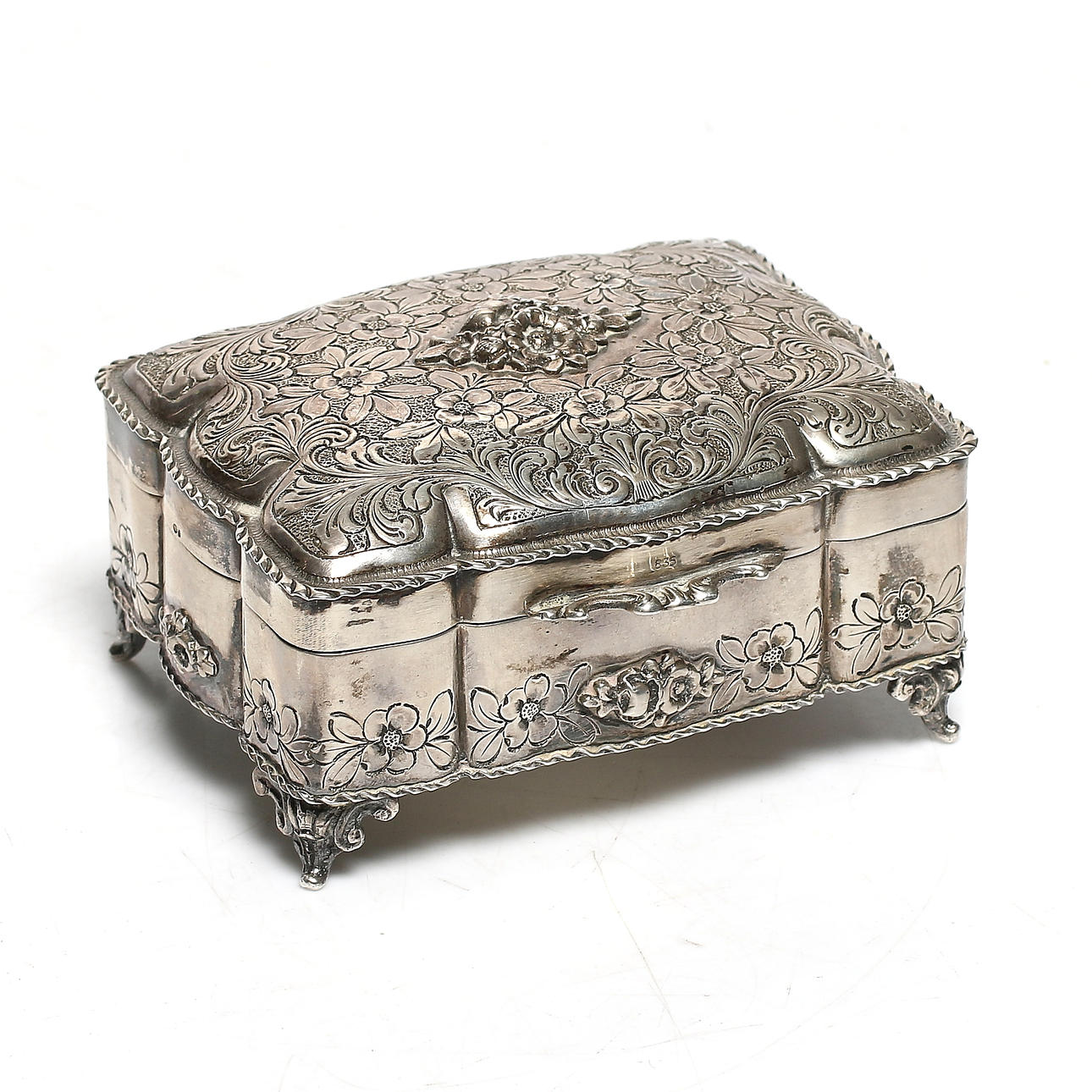 ASK, 835 silver, 1900-tal. Vikt 243 gram.