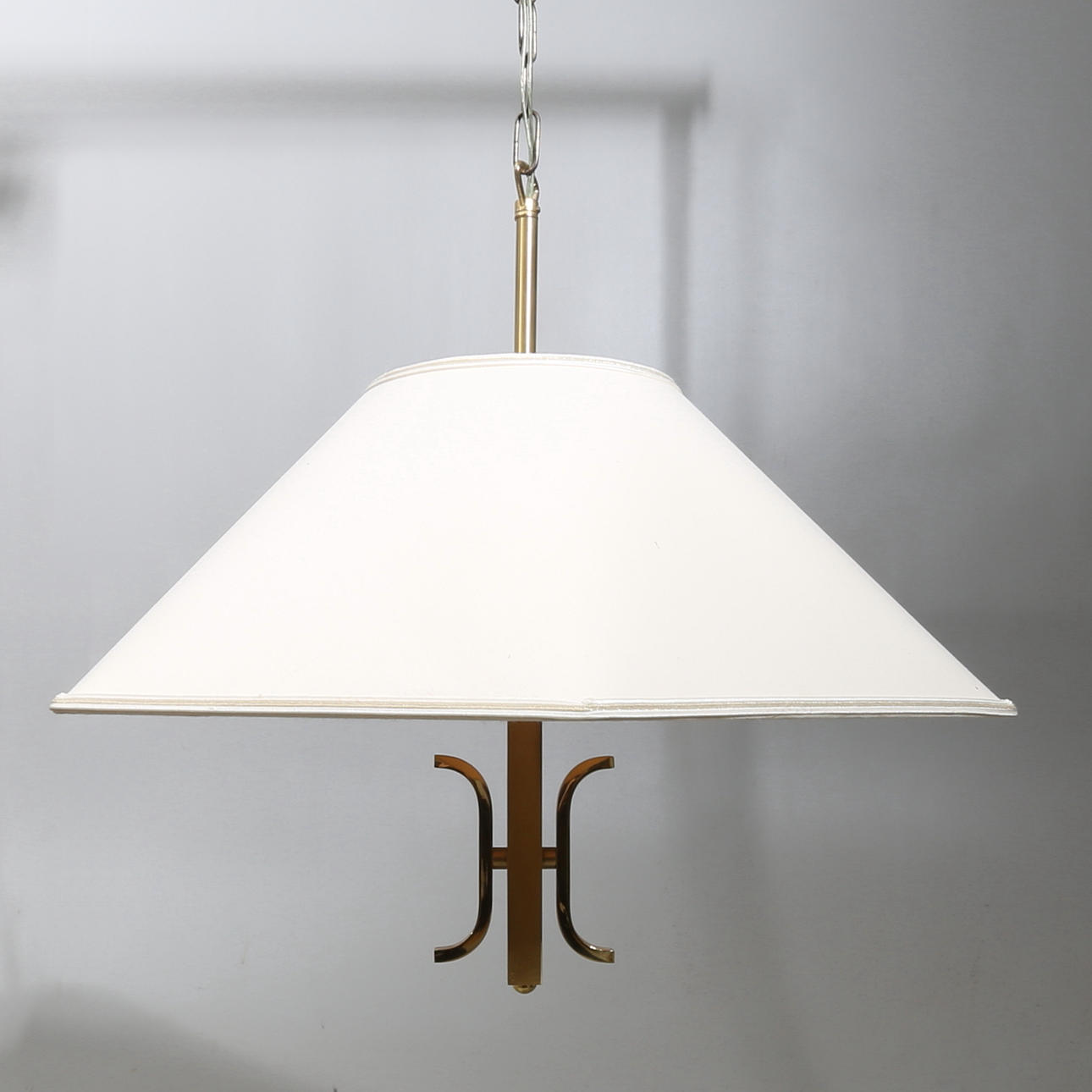 TAKLAMPA, Aneta, 1900-talets andra hälft.