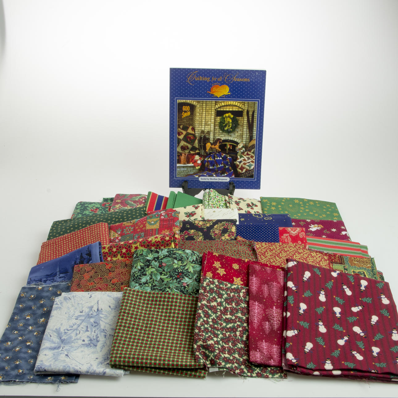 TYGER MED JULMOTIV SAMT QUILTING FOR ALL SEASONS.