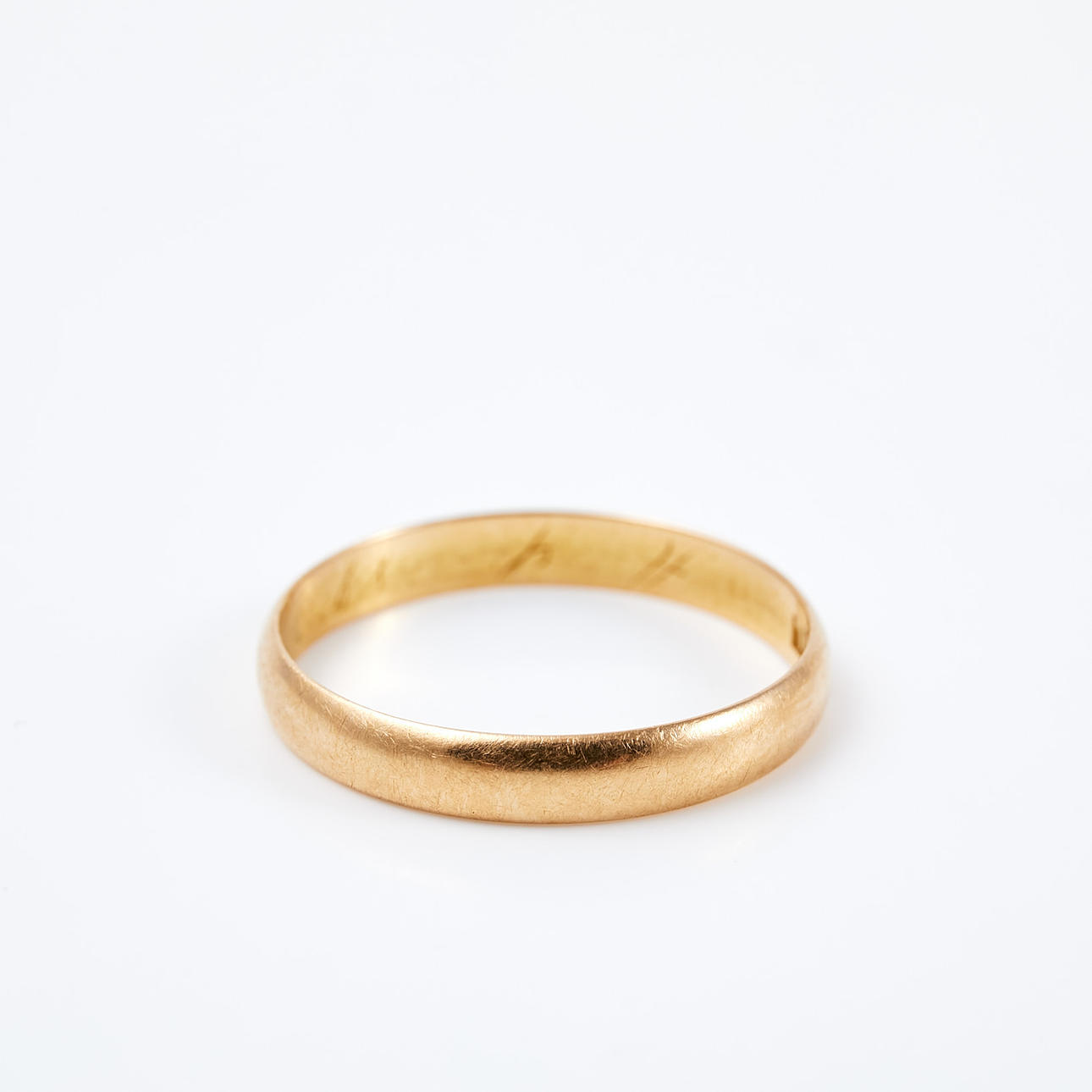 RING. 18K gold.