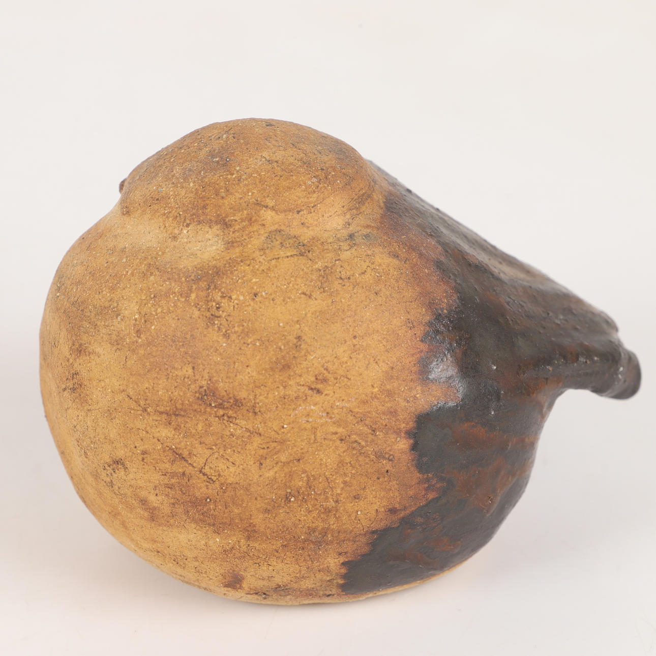 BARBRO CLASON. Sculpture, stoneware, bird, Simrishamn, signed -78.