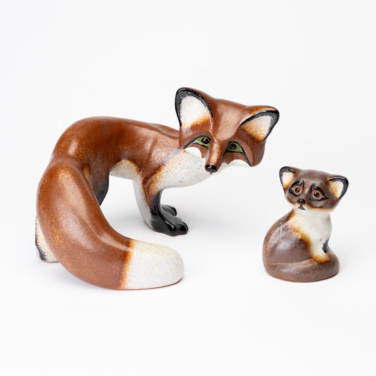THOMAS HELLSTRÖM. Figurines, 2 pcs, Nittsjö, glazed earthenware.
