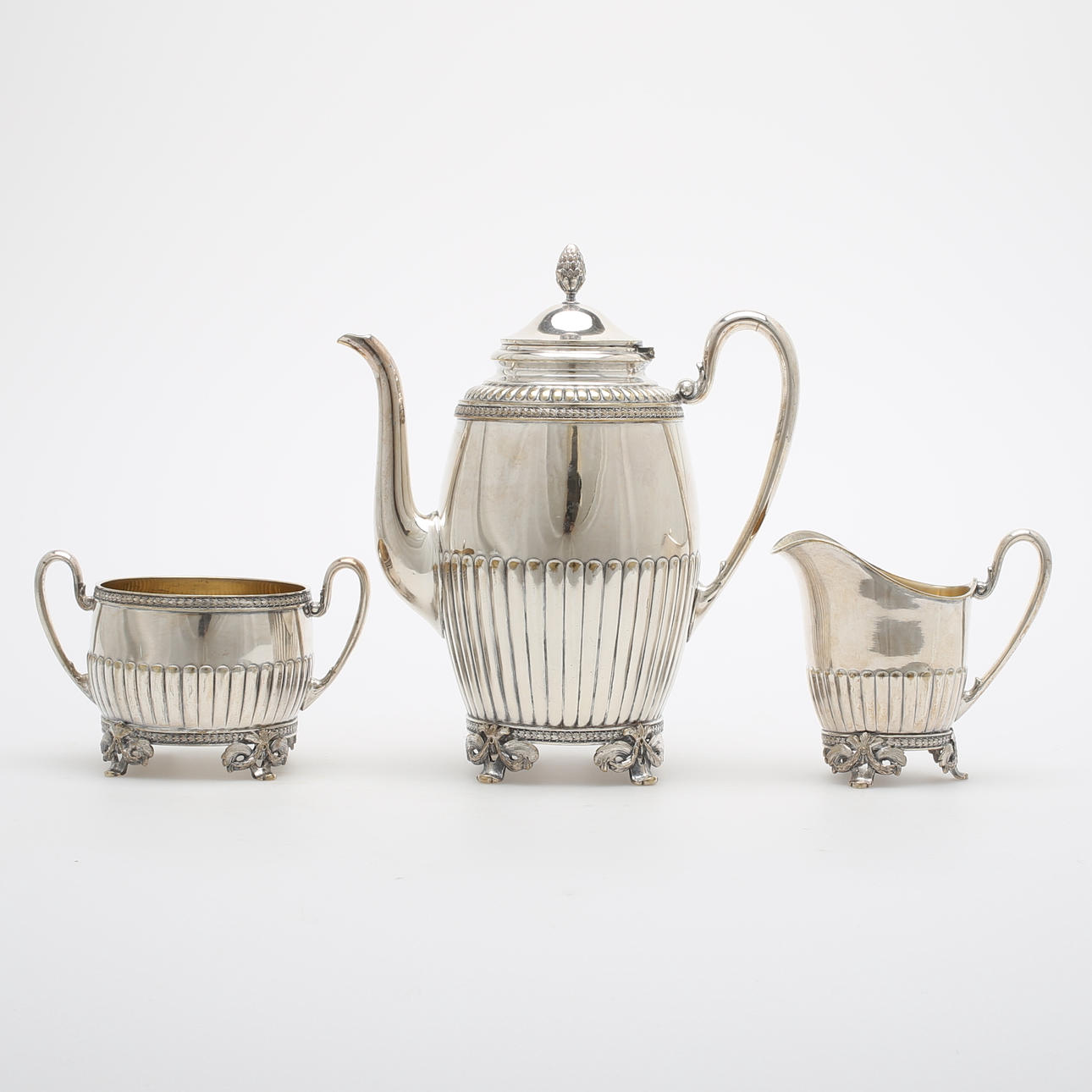 KAFFESERVIS, 3 delar, nysilver, gustaviansk stil, C G Hallberg, Stockholm.