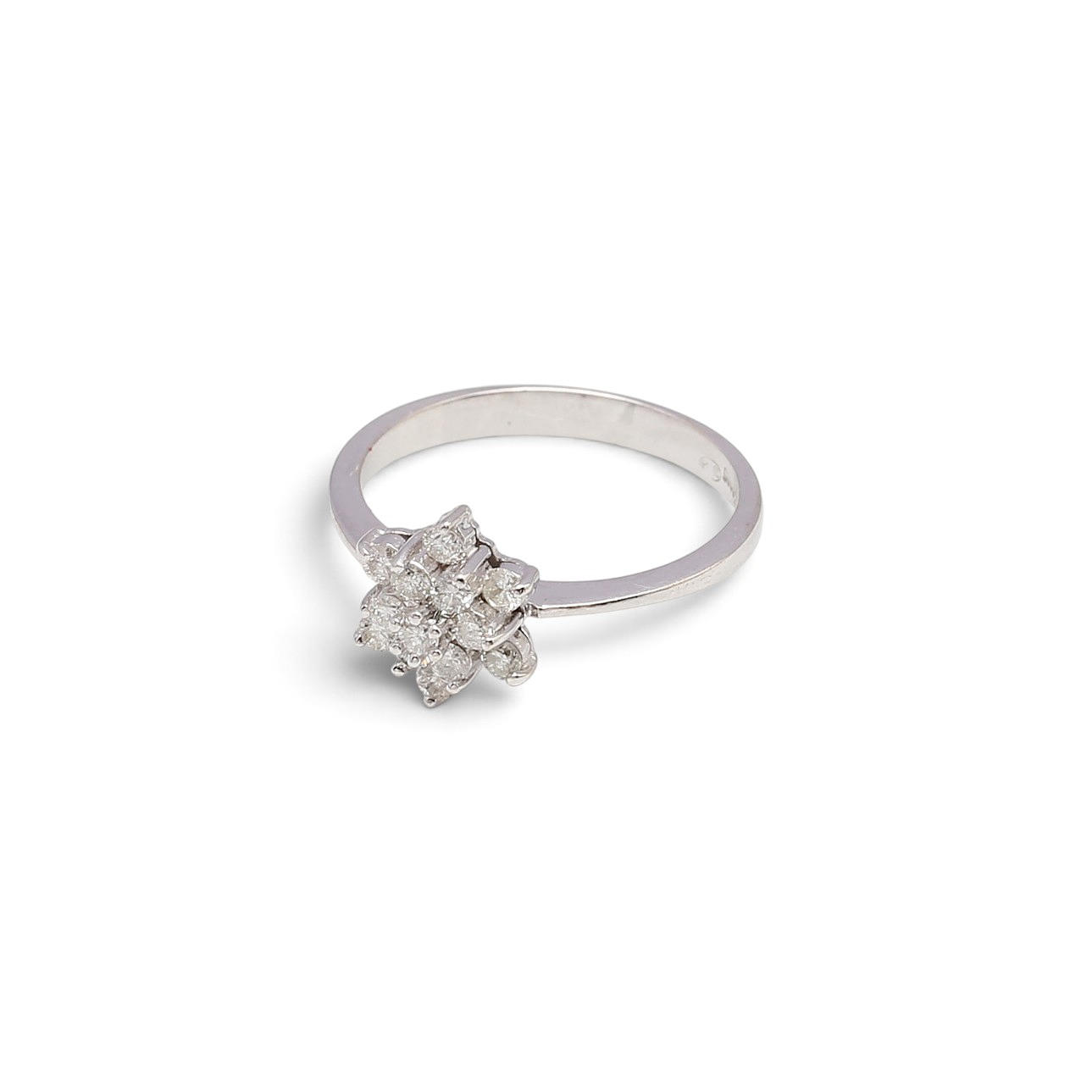 Diamantring i rosettmodell.