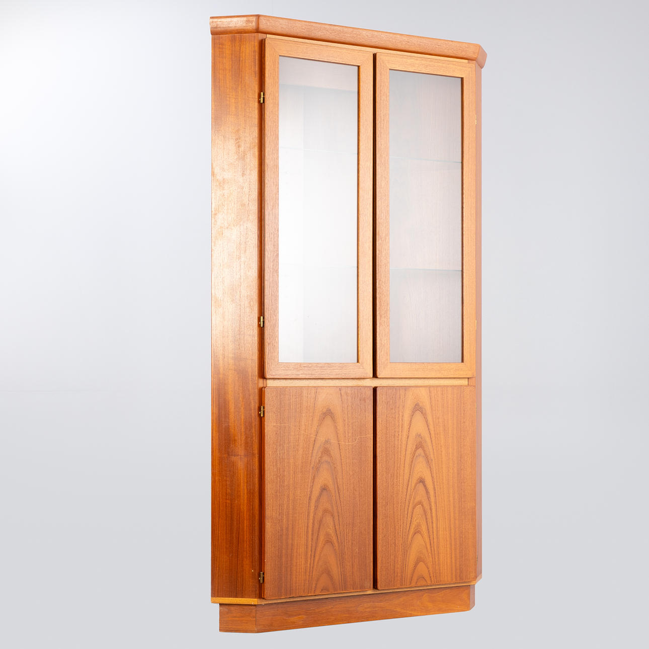 Skovby Møbelfabrik, corner display cabinet, teak, Denmark.