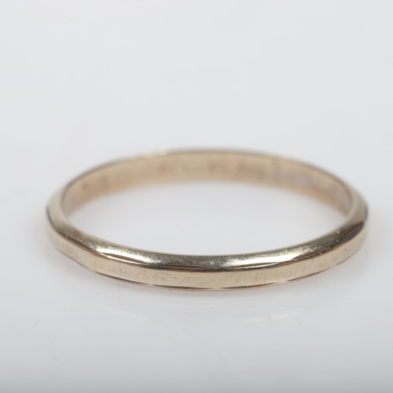 ALLIANCE RING, 18K white gold.