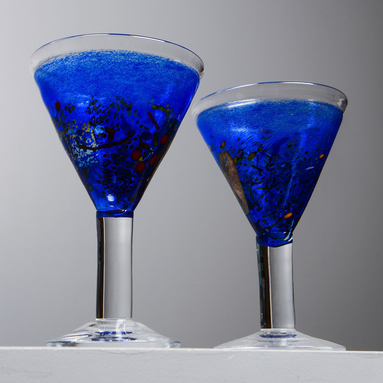 BERTIL VALLIEN. Goblets, 2 pcs, "Satellite", Kosta Boda, signed.