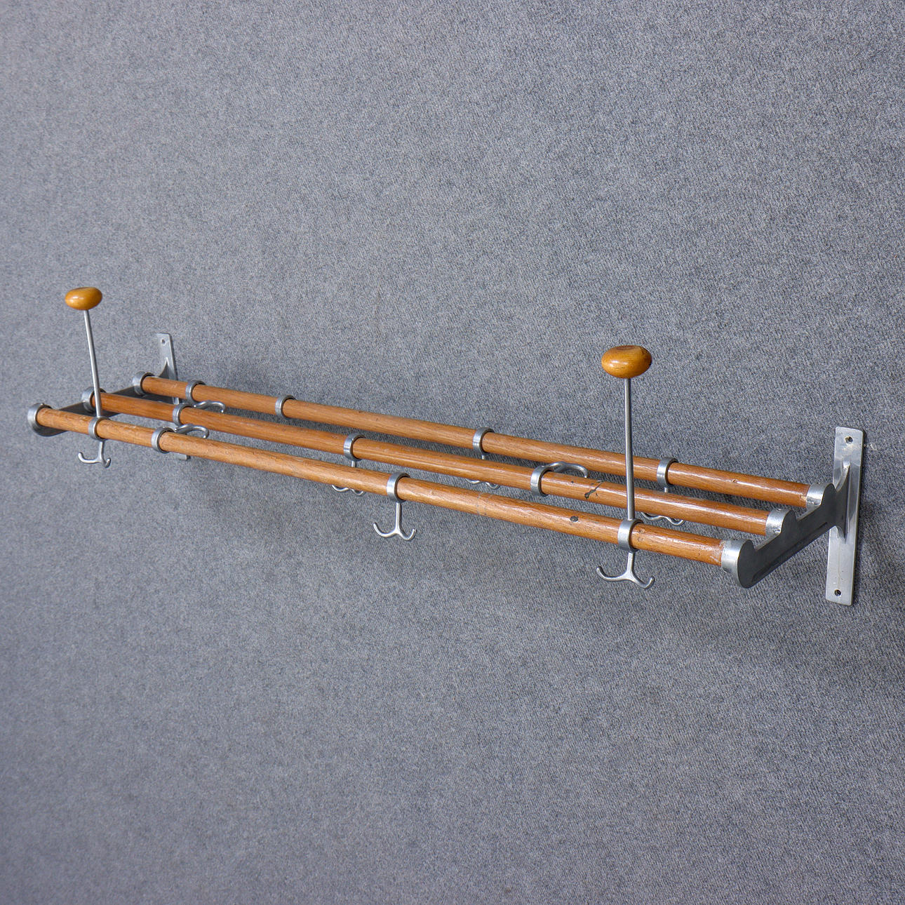 HAT RACK WITH ANCHOR HOOKS & HAT KNOBS, 1940s/1950s.