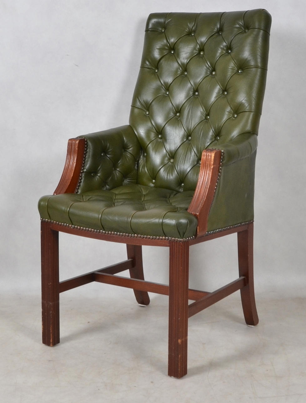 FÅTÖLJ, engelsk stil, 1900-talets andra hälft.