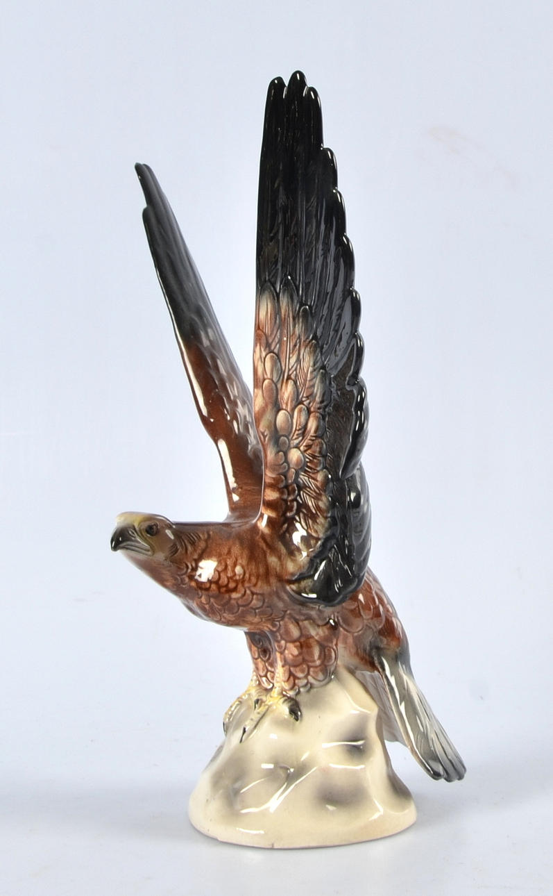 FIGURIN, porslin, örn, Tyskland.