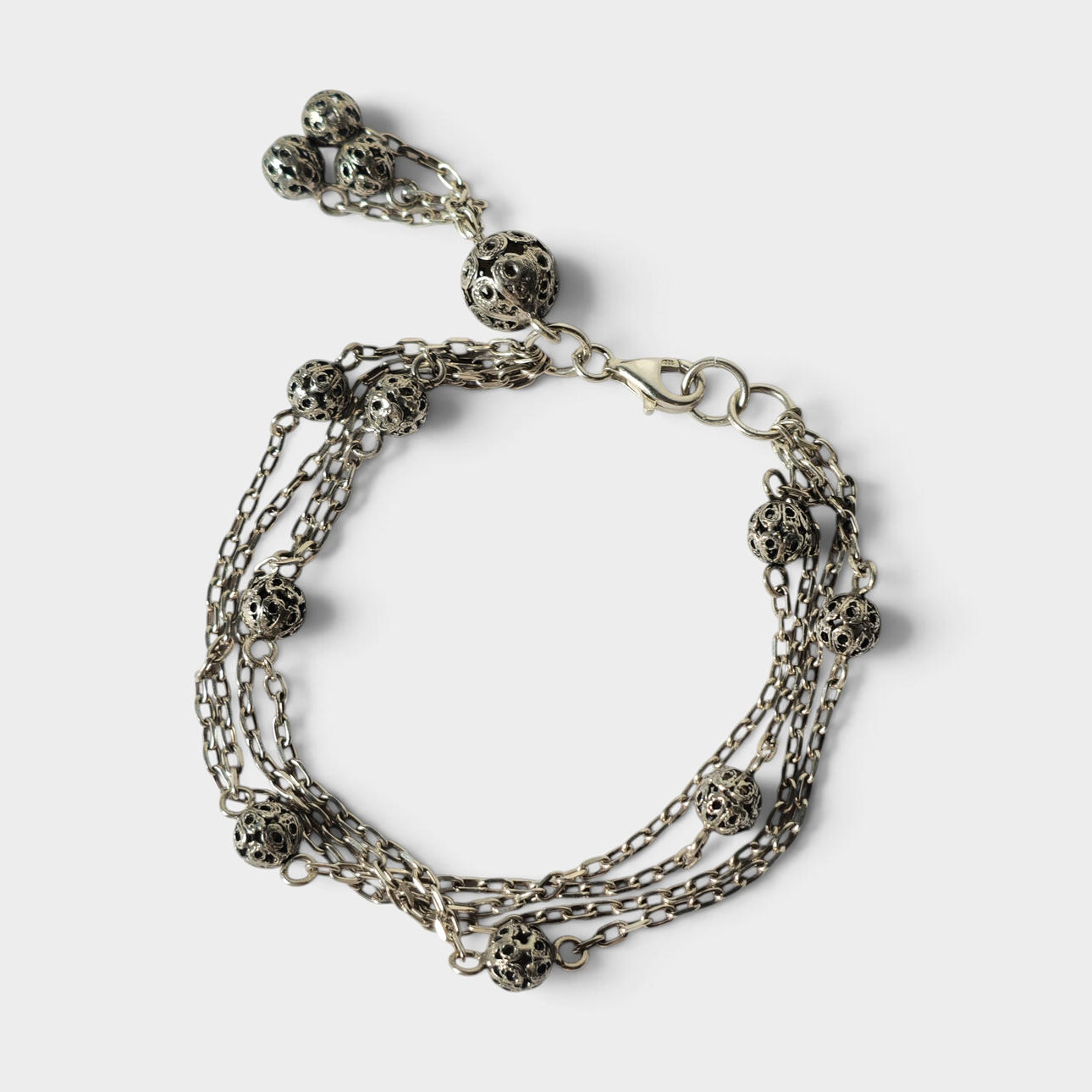 Silverarmband.