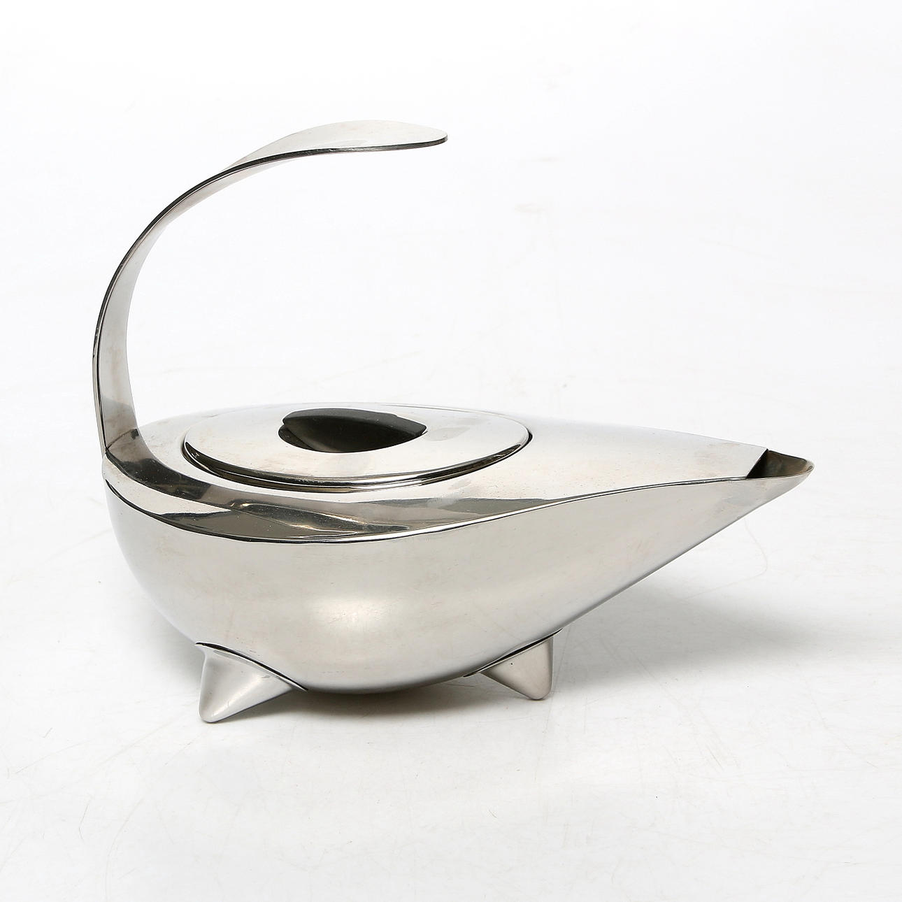 TEKANNA, rostrfritt stål, "Naoko", Carsten Jørgensen, Bodum.