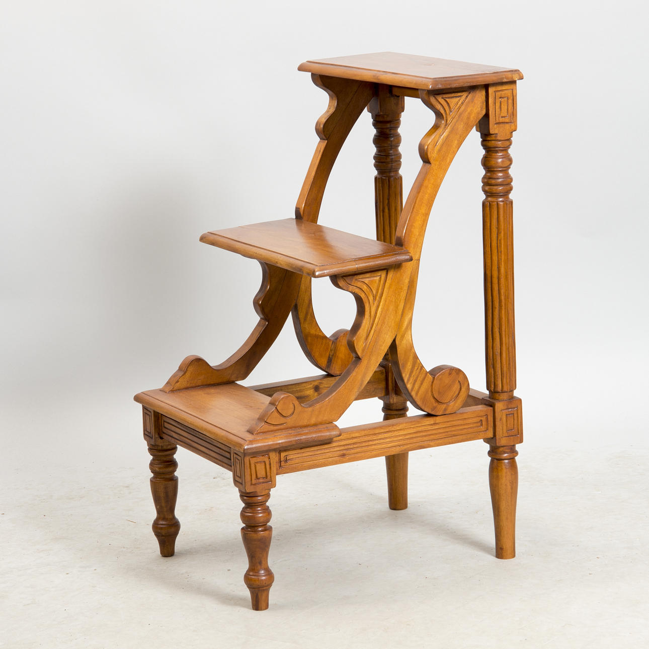 BIBLIOTEKSSTEGE, viktoriansk stil, mahognybetsad, samtida.