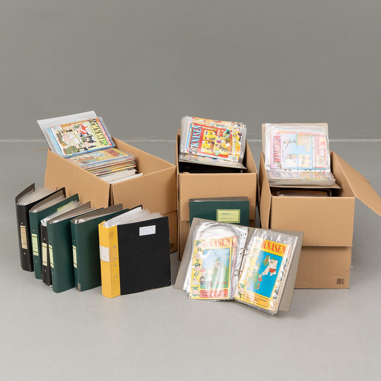 LOT OF COMIC BOOKS, Beetle Bailey.