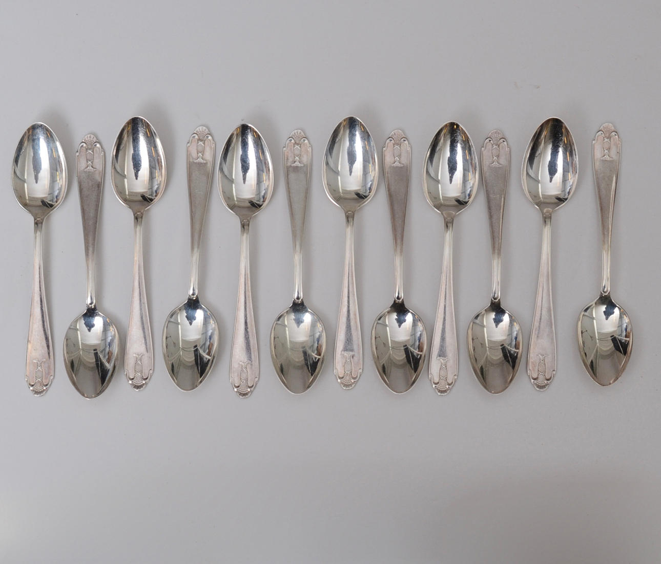 SKEDAR SILVER MODELL VASA.