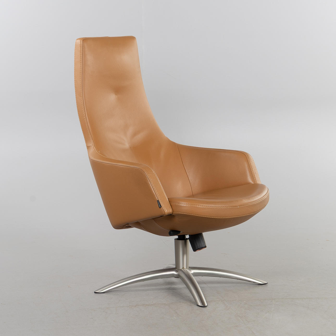 NIELS GAMMELGAARD. "Joy", armchair, Conform, designed 2009.