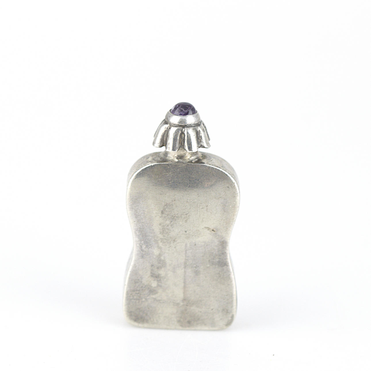 SNUFF BOTTLE, silver with amethyst finial, Mexico.