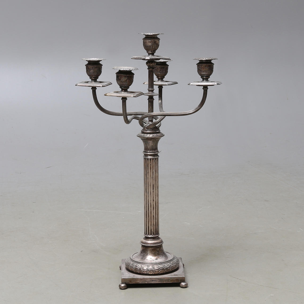 KANDELABER, för 5 ljus, nysilver, Gustaviansk stil.