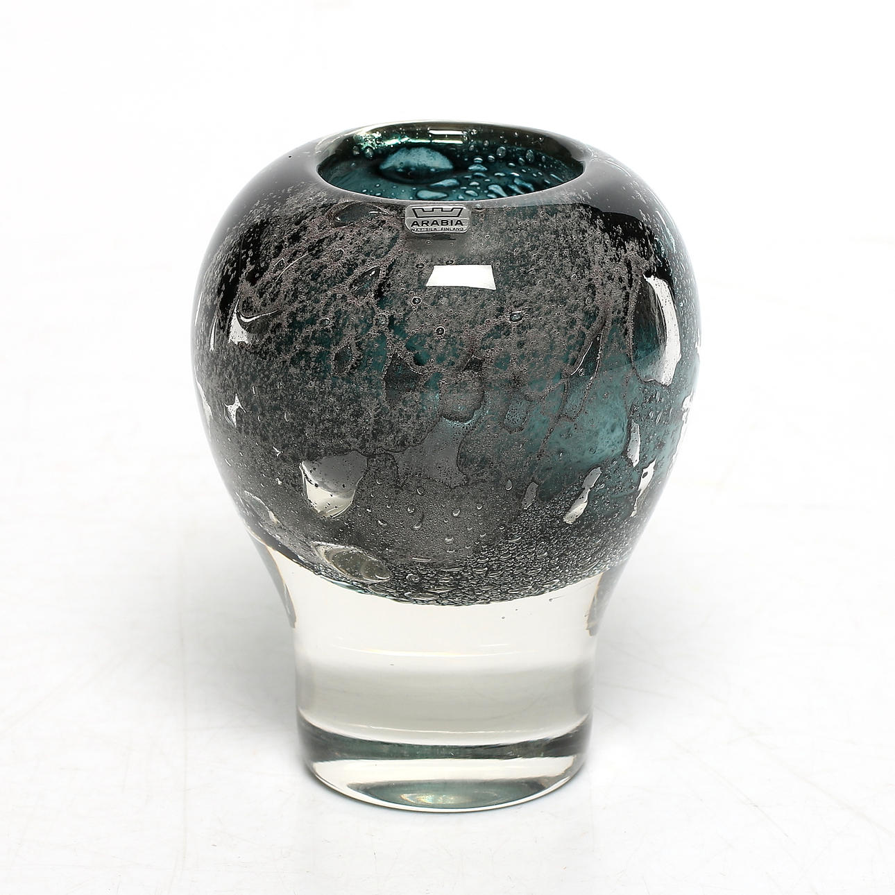 VAS, glas, "Vulcano", Heikki Orvola, Arabia, Finland, signerad, 1900-talets andra hälft.