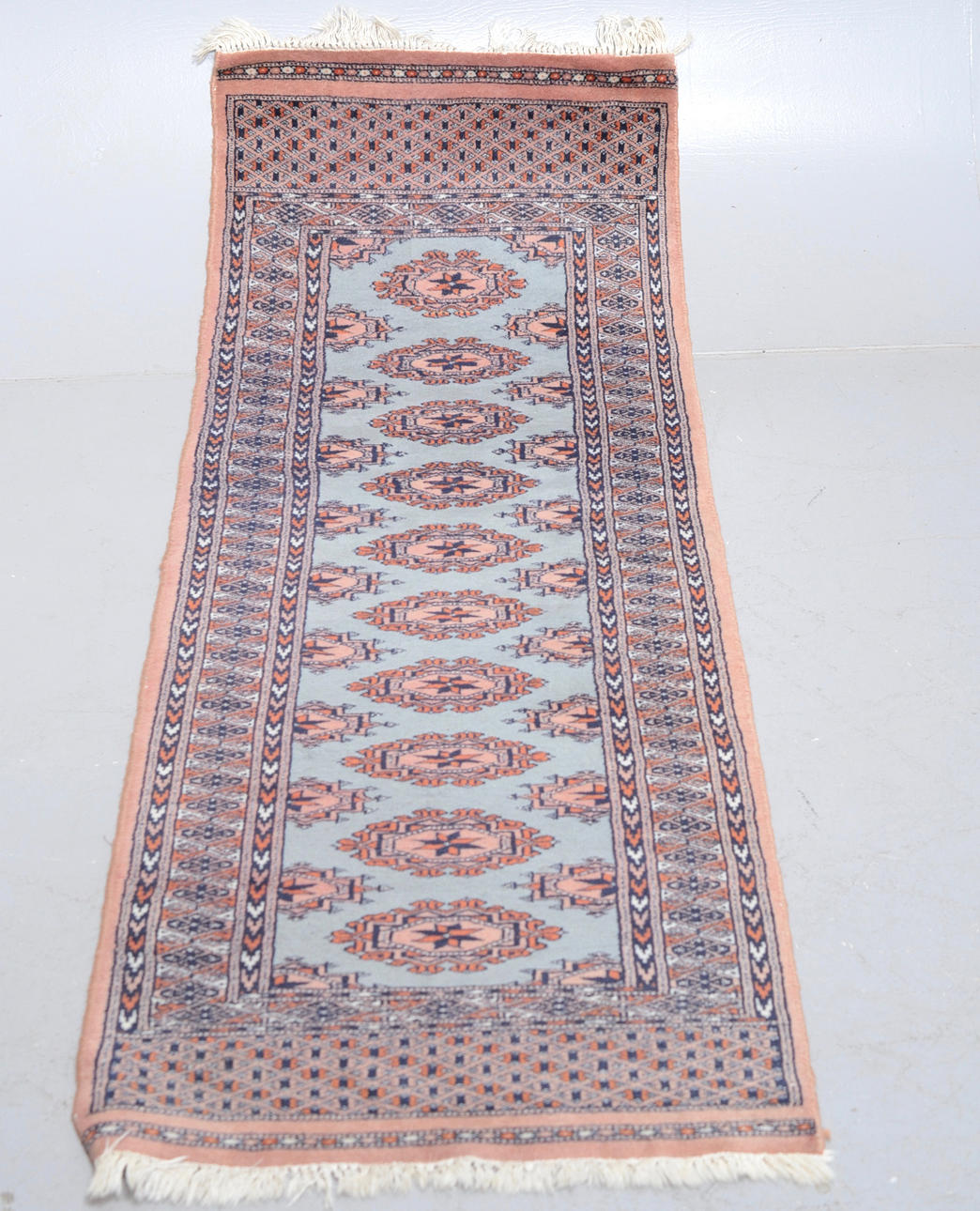 MATTA, PAKISTAN SILK. GALLERI.