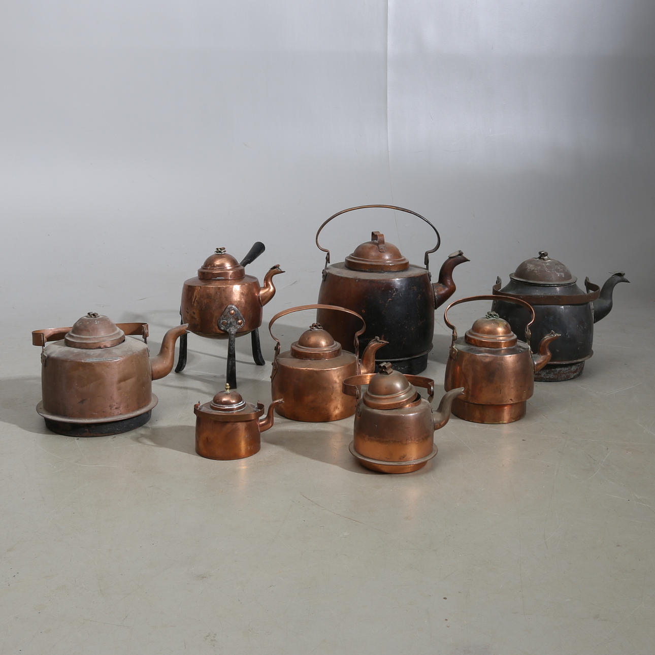 KAFFEPANNOR, 8 st, koppar, 18/1900-tal.