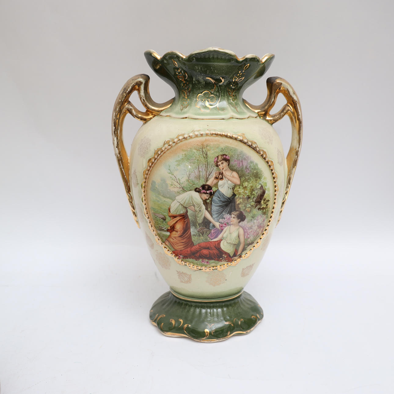 VASE, circa 1800/1900.