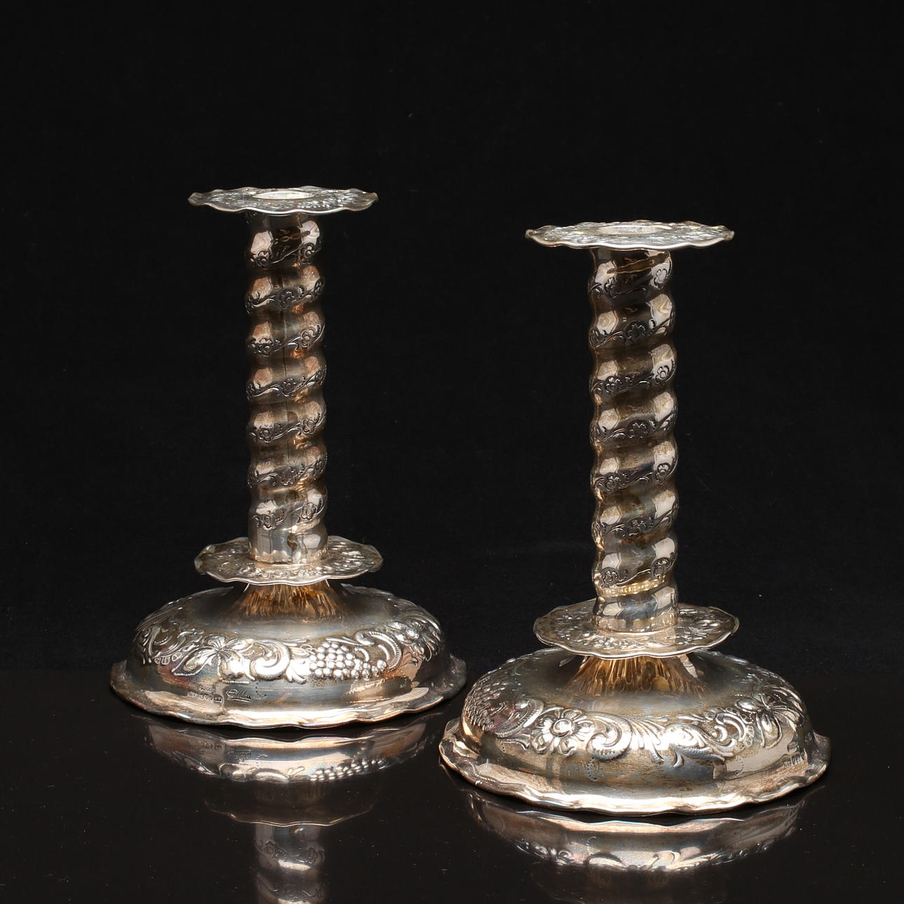 LJUSSTAKAR, ett par, silver, TESI, Göteborg 1951.