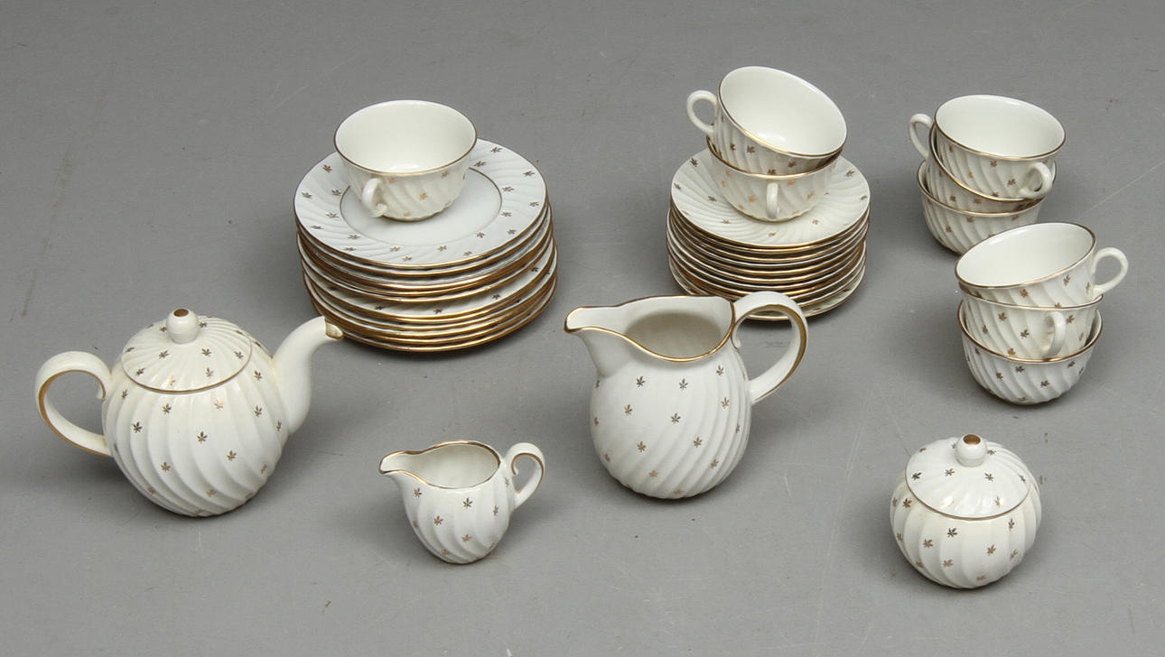 SERVISDELAR, 25 delar, "Gyllen" Gefle.