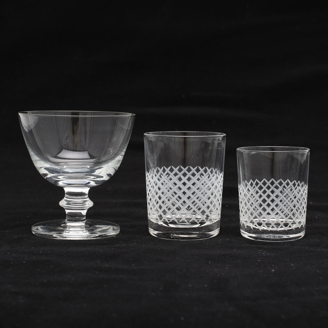 SERVISGLAS, 38 st, 2 modeller.