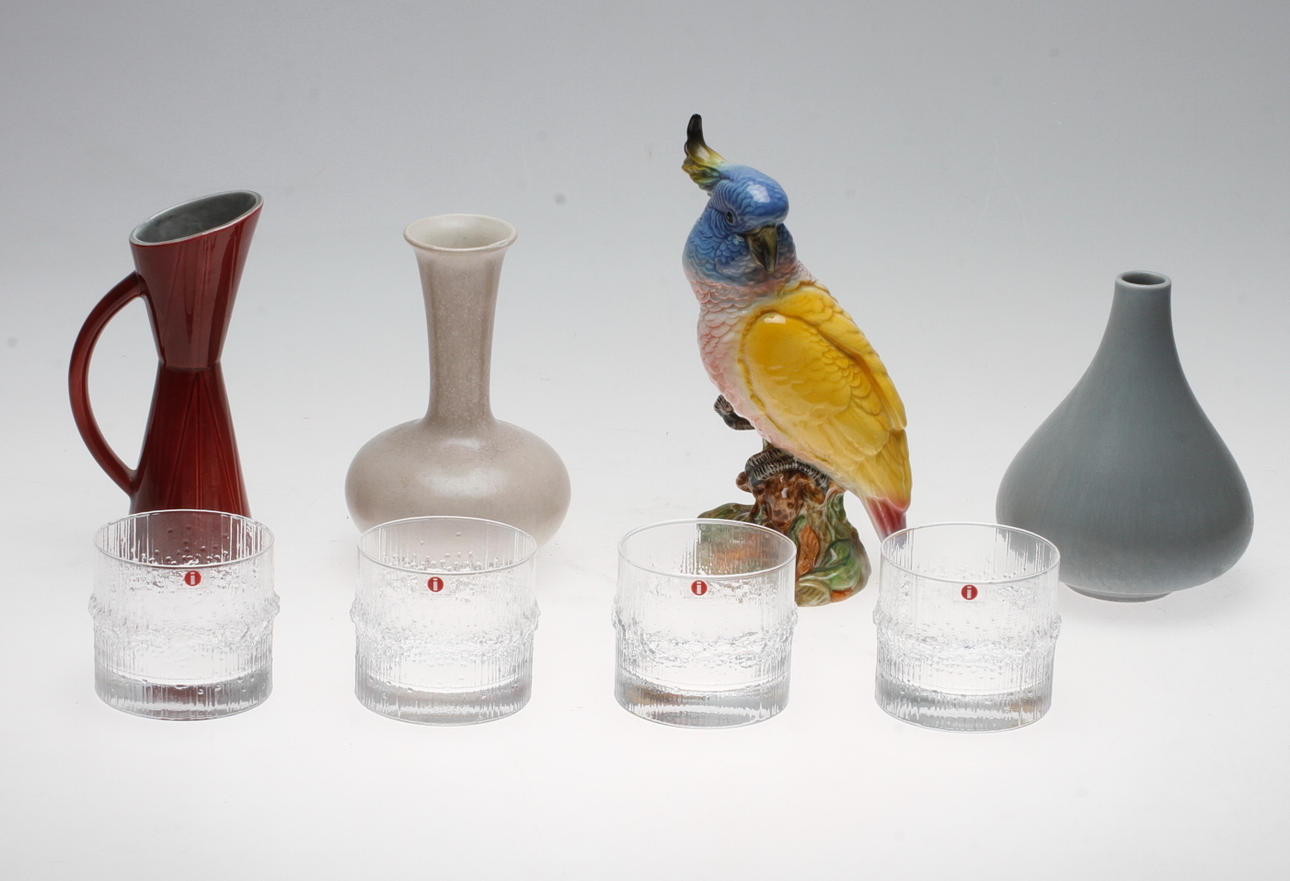 GLAS OCH KERAMIK, 8 delar, Iittala, Rörstrand, Beswick.