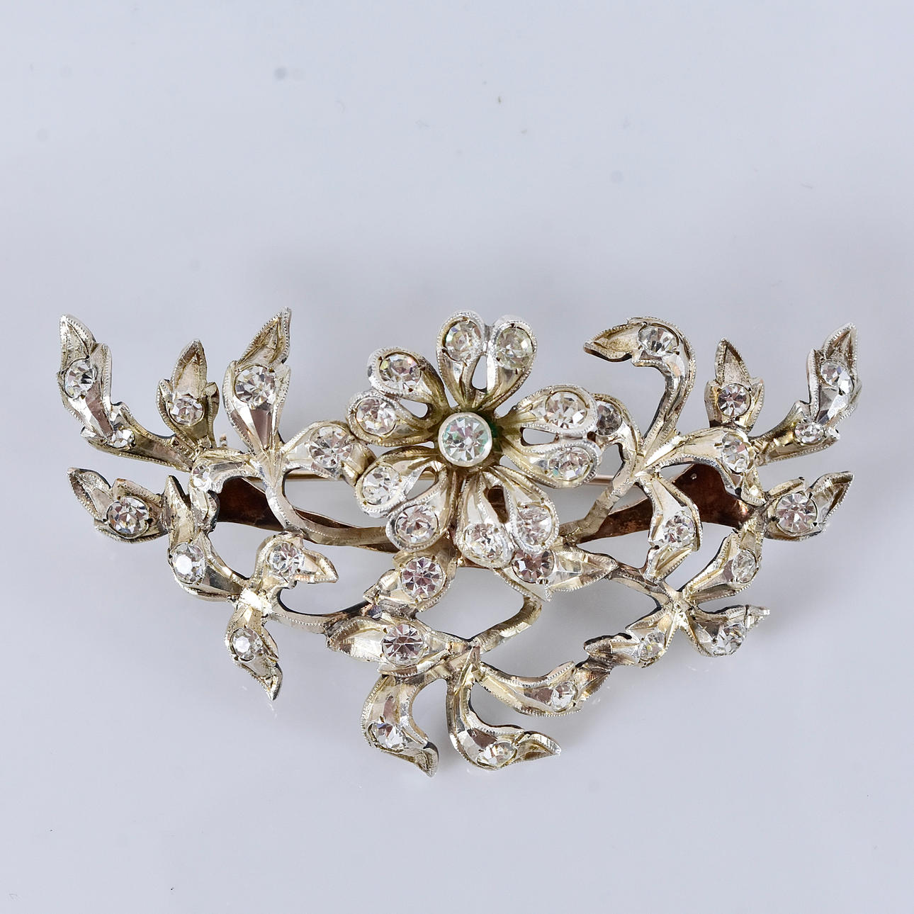 LARGE BROOCH, with white stones, sterling silver.