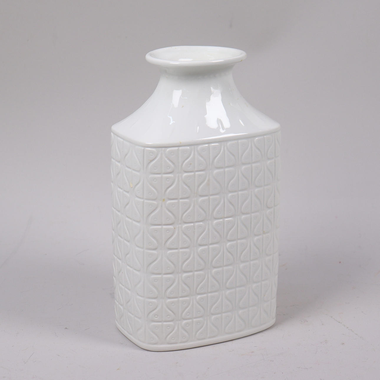GUNNAR NYLUND. "Domino", ceramic vase, Rörstrand.