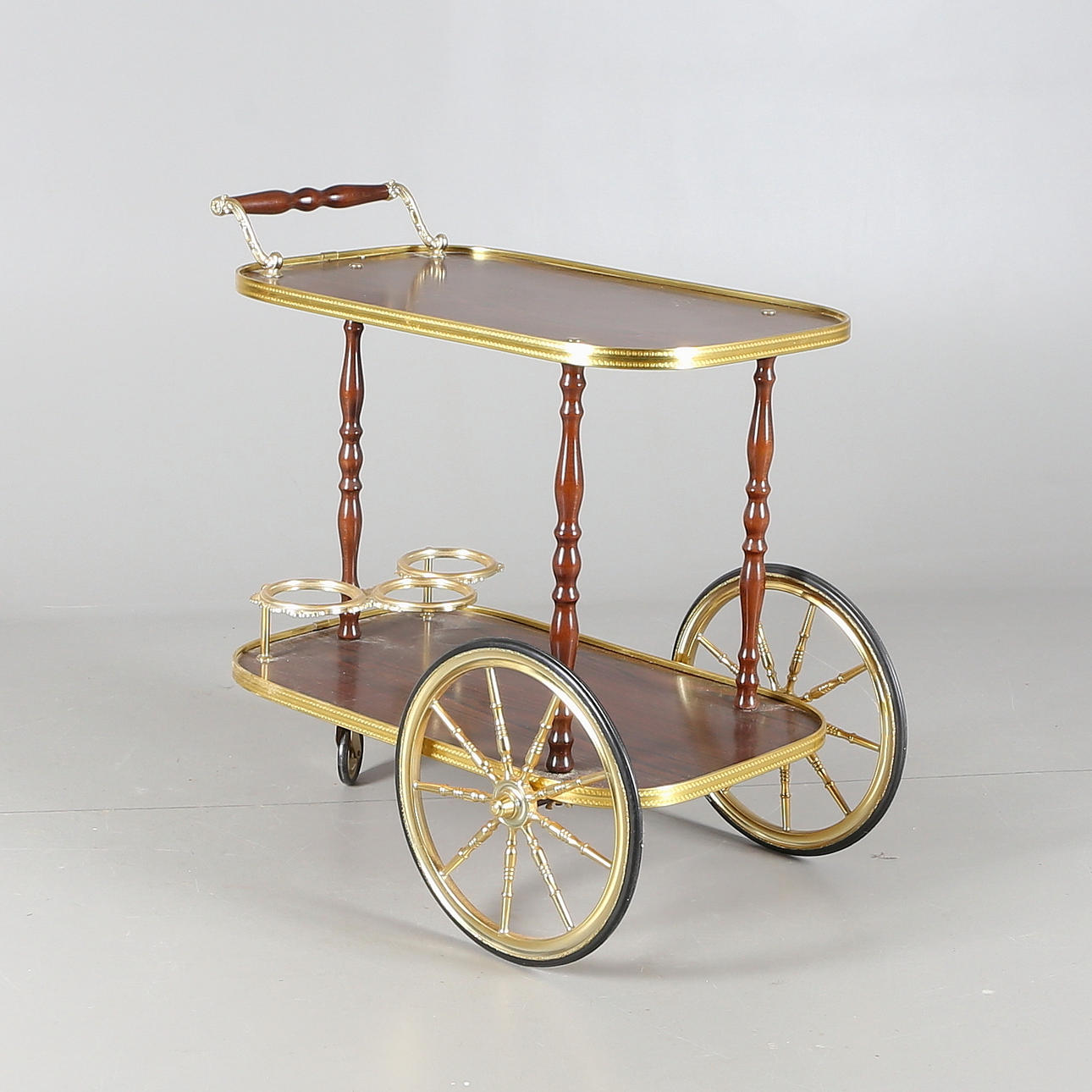 SERVERINGSVAGN, trä/plast, 1900-talets andra hälft.