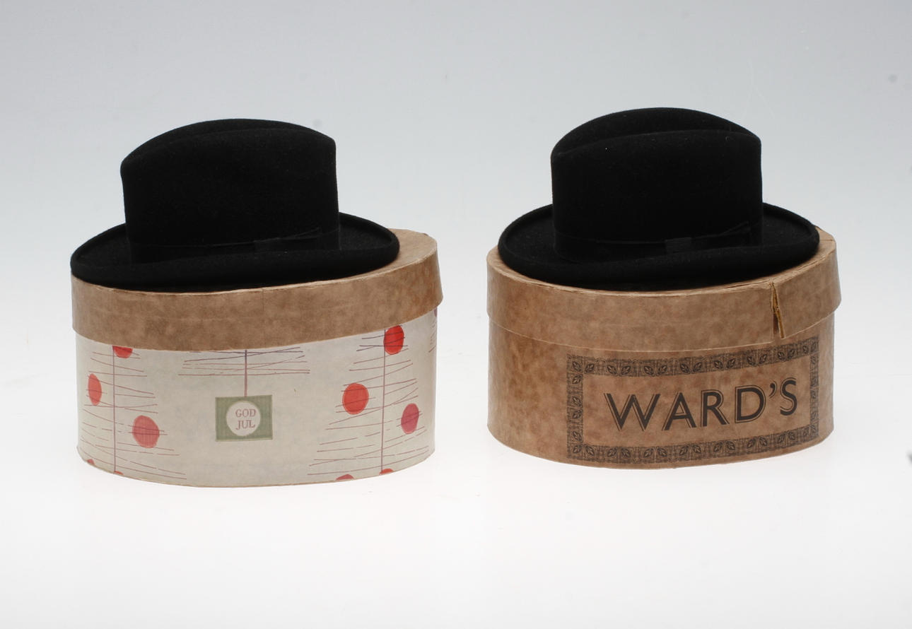 HATTAR, 2 st. Miniatyr. Joseph E. Ward, London, 1900-tal.