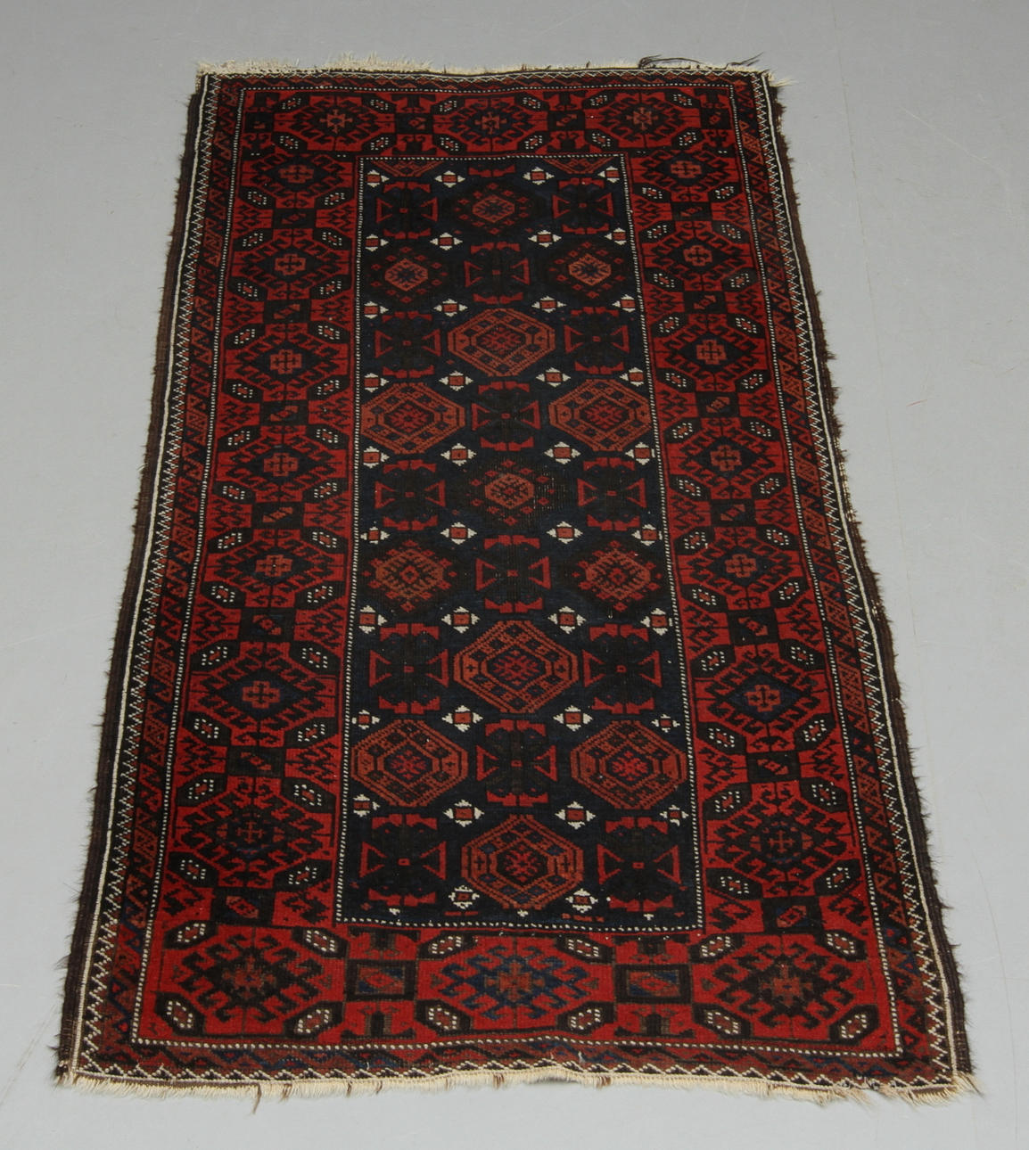 GALLERIMATTA, orientalisk, ca 159 x 90 cm.