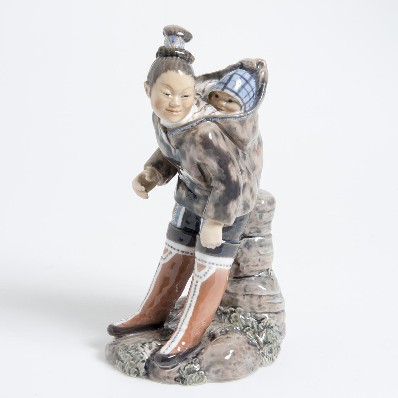 FIGURIN, mamma med barn, Dahj Jensen.