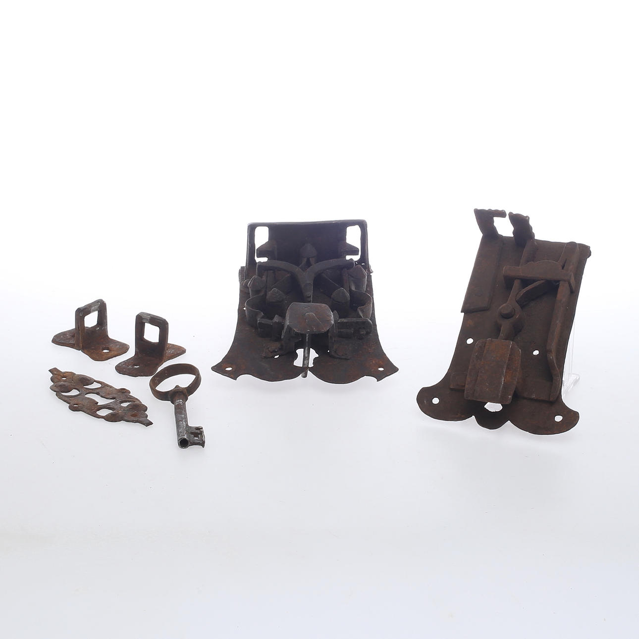 LÅS, 2 st, 1600-/1700-tal.