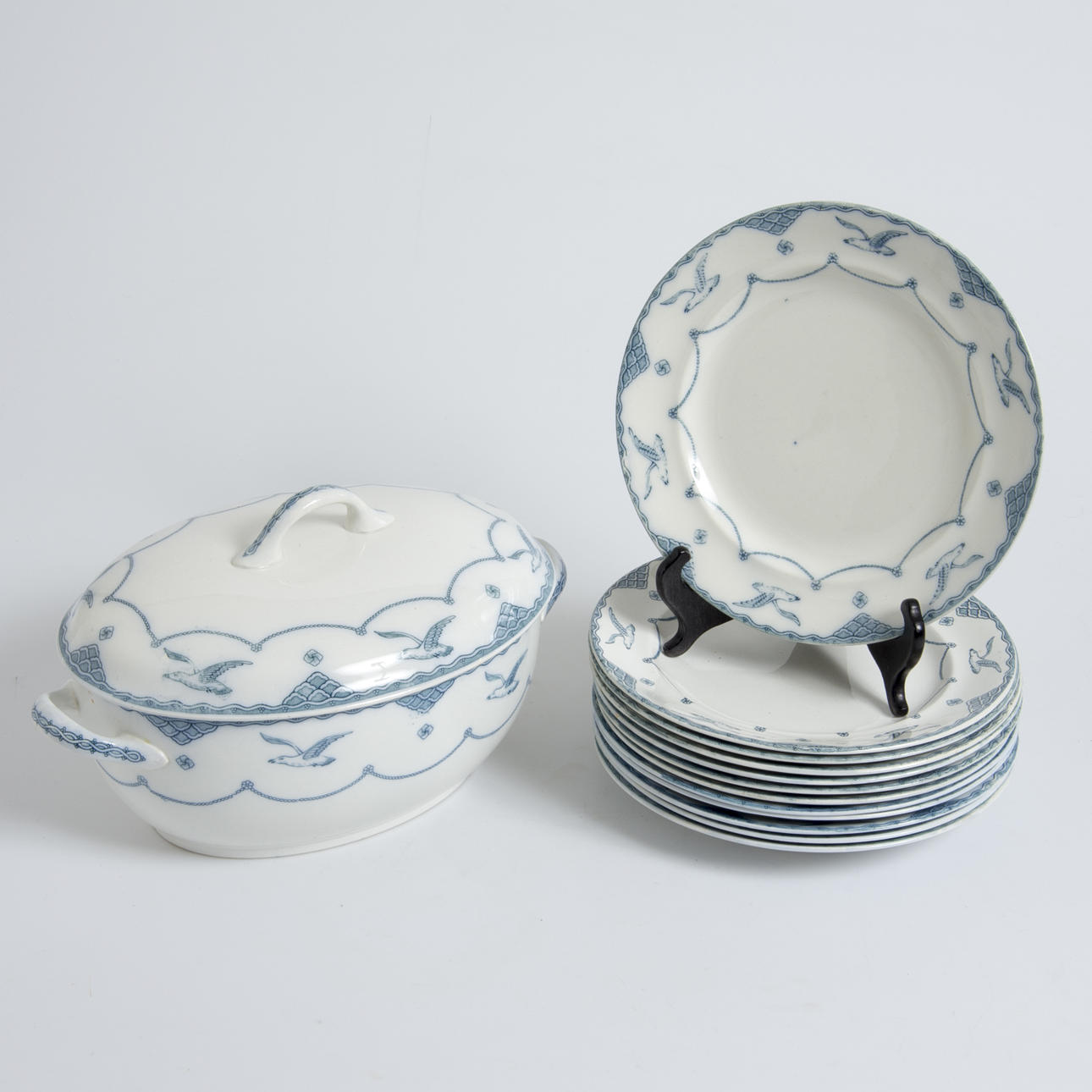 TERRIN SAMT TALLRIKAR, "Öresund", Gustavsberg.