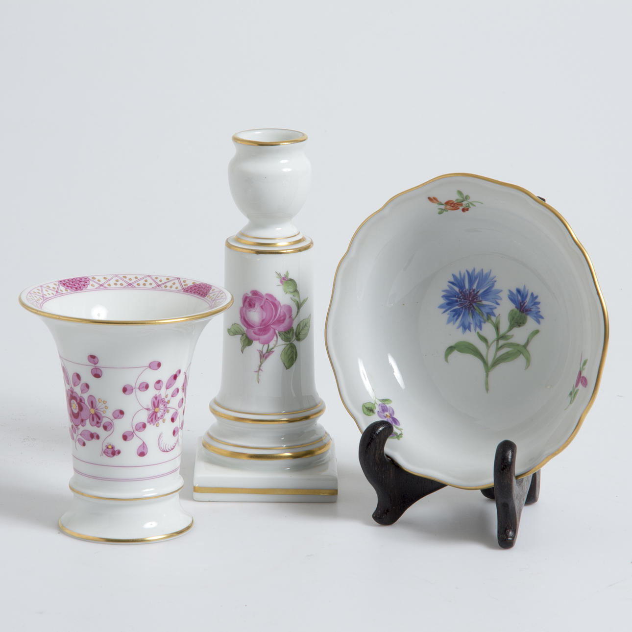 VAS, SKÅL SAMT LJUSSTAKE, porslin, Meissen.