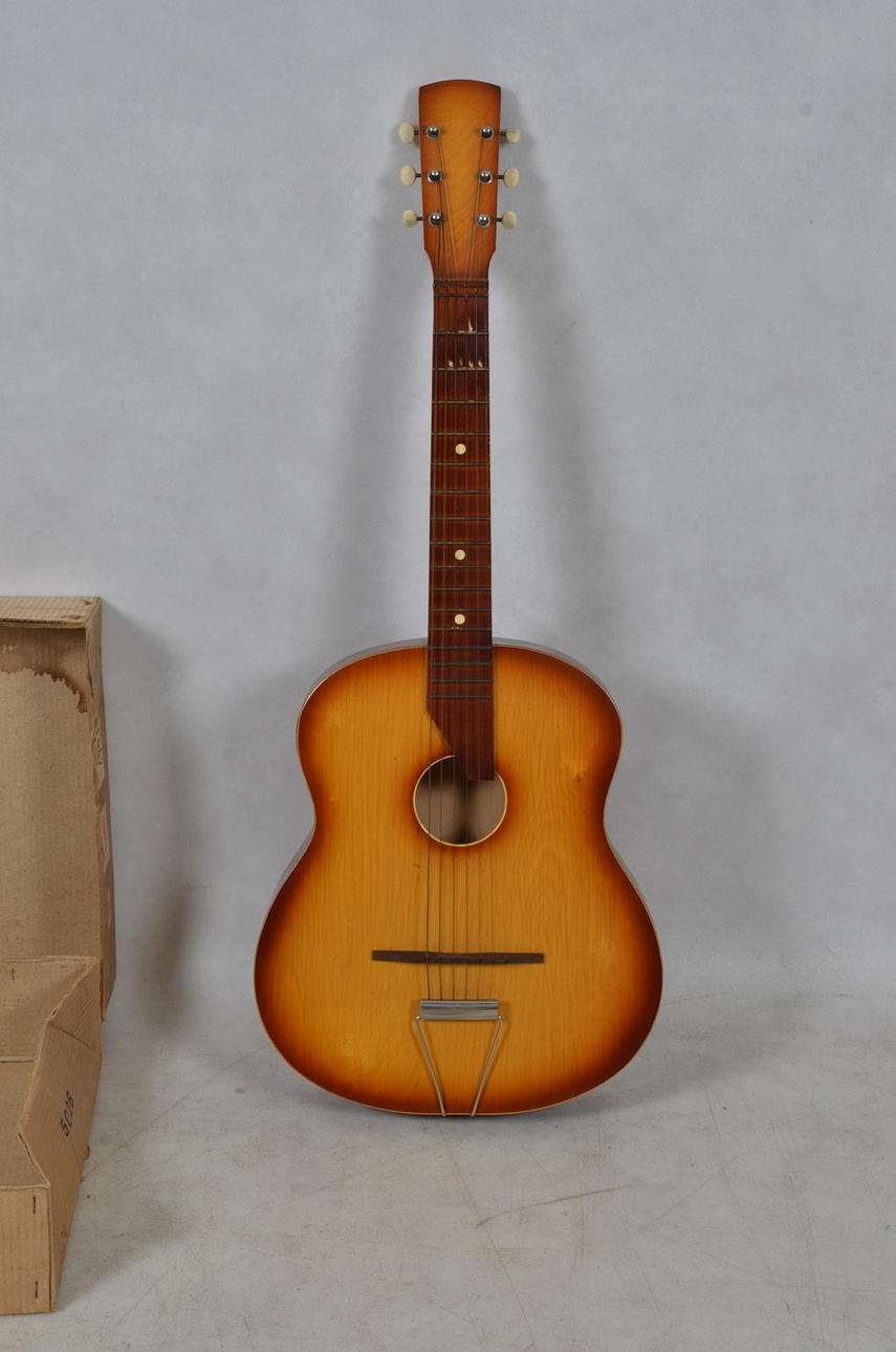 AKUSTISK GITARR, 1960- tal.